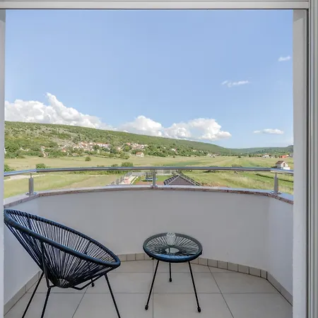 Vila Iva *