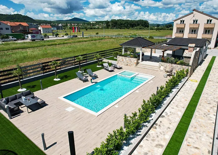 Villa Iva *
